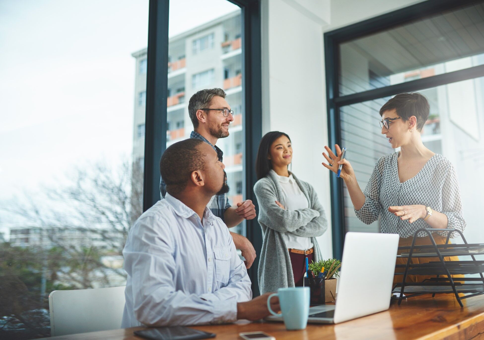 Discusión de negocios de oficina